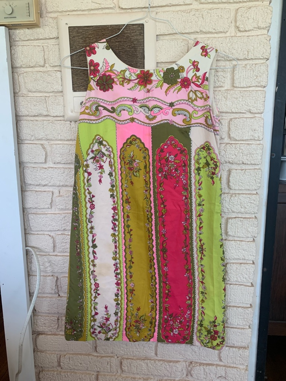 Vintage 60s shift dress Mini Dress in Pink, Green & Cream